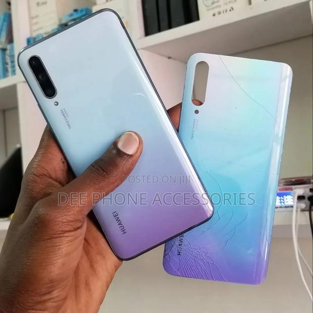 Huawei Y9s Back Panel Replacement - thumbnail 2