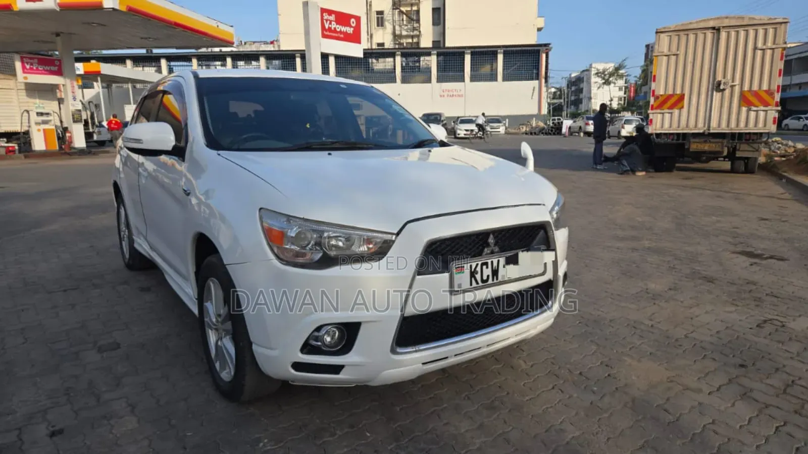 Mitsubishi RVR 2013 White