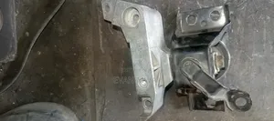 Nissan Tilda Note Wingroad Nv200 Engine Mounting