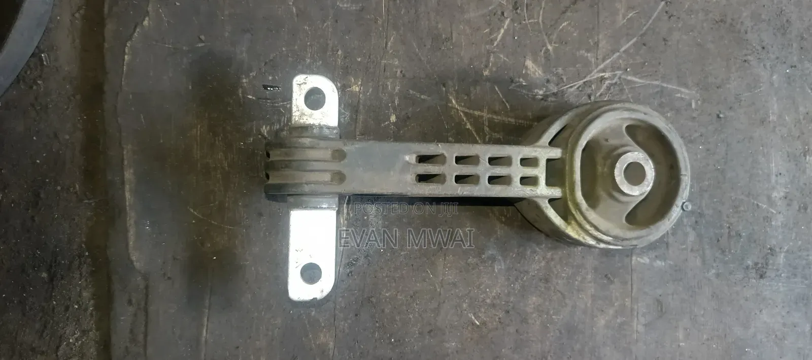 Honda CRV Engine Mounting