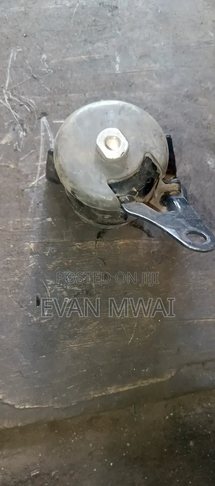 Toyota Noah 2006 Engine Mounting