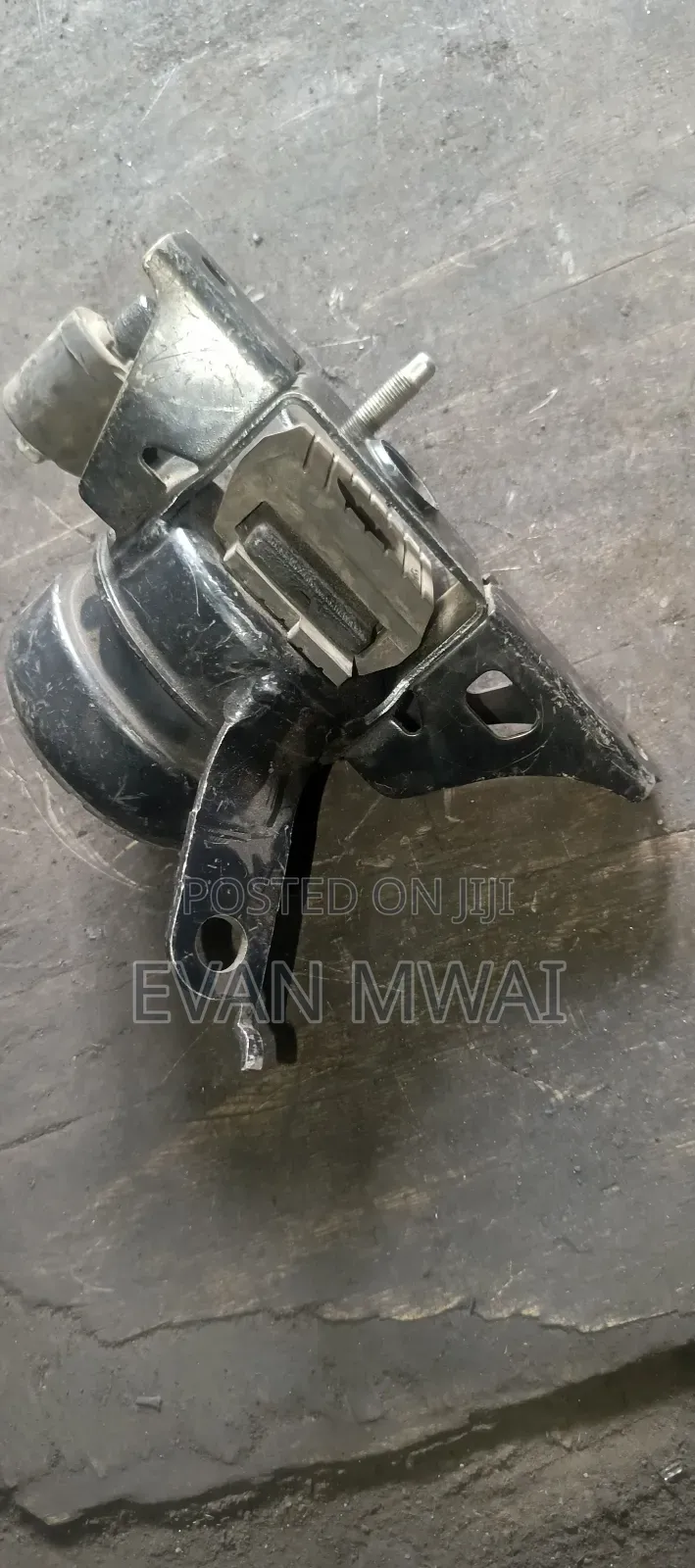 Toyota Vitz/ Ractis/ 1kr / 2sz Gearbox Mounting