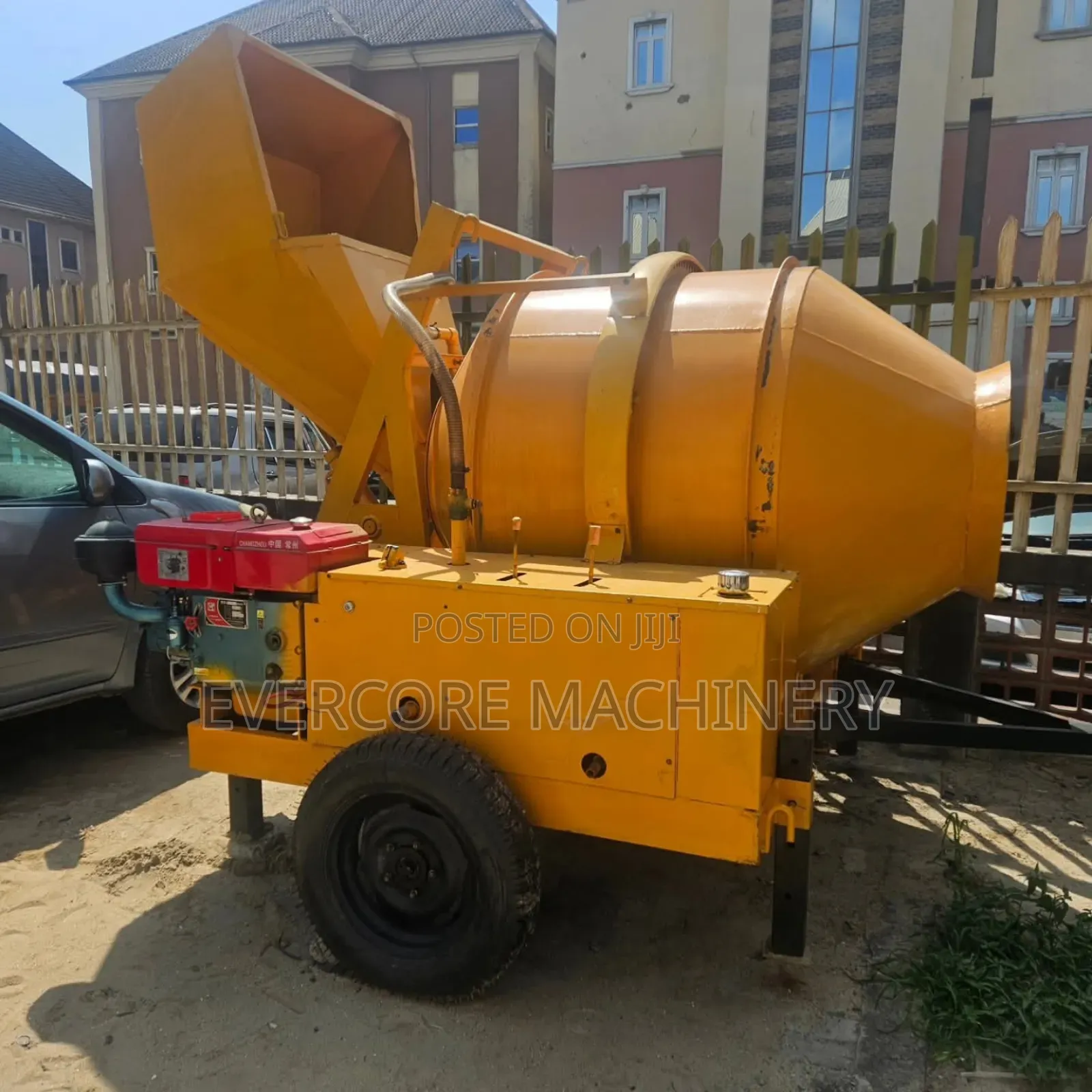 Rdcm350 Diesel Self-Loading Concrete Mixer With Watercooled Engine.