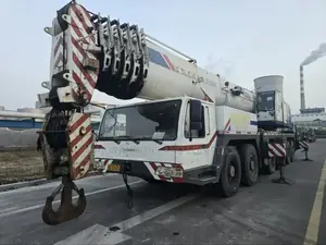Cranes for Lifting and Errands Are Readily Available