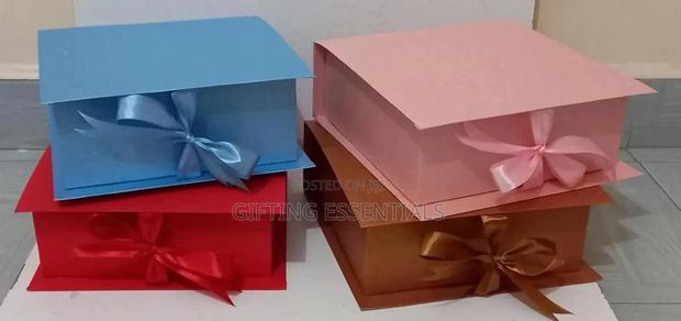 11" X 9" X 3.5" Gift Packaging Boxes, Care Packaging Gift Box - thumbnail 4
