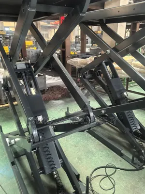 Commercial 3.5tonne Car Scissor Lifts Machine 1.85m Rise.