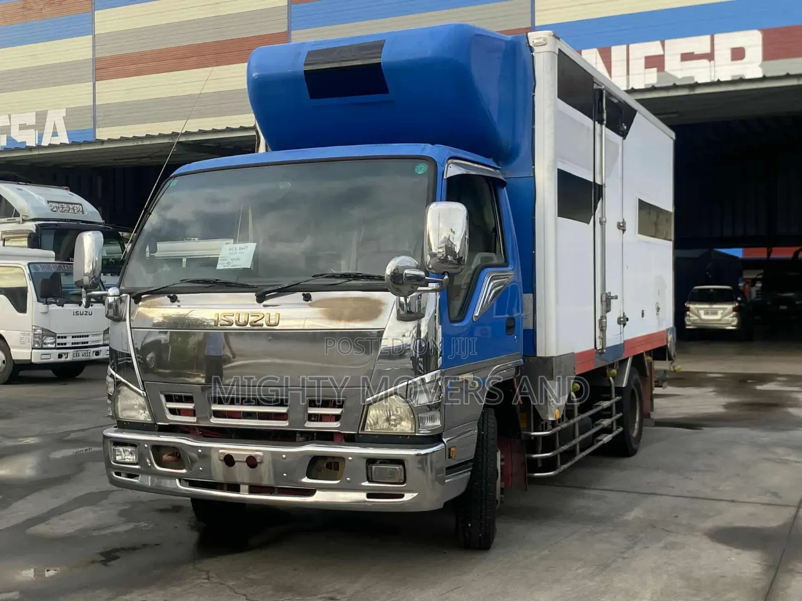 Transit Lorries for Errands and Logistics Are Readily Available