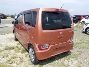 Suzuki Wagon R 660 Petrol FWD 2019 Orange