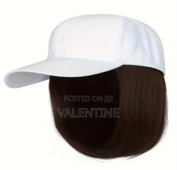 Short Bob Style With Baseball Cap Wig - thumbnail 5