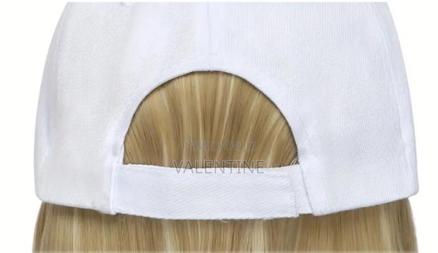 Short Bob Style With Baseball Cap Wig - thumbnail 7