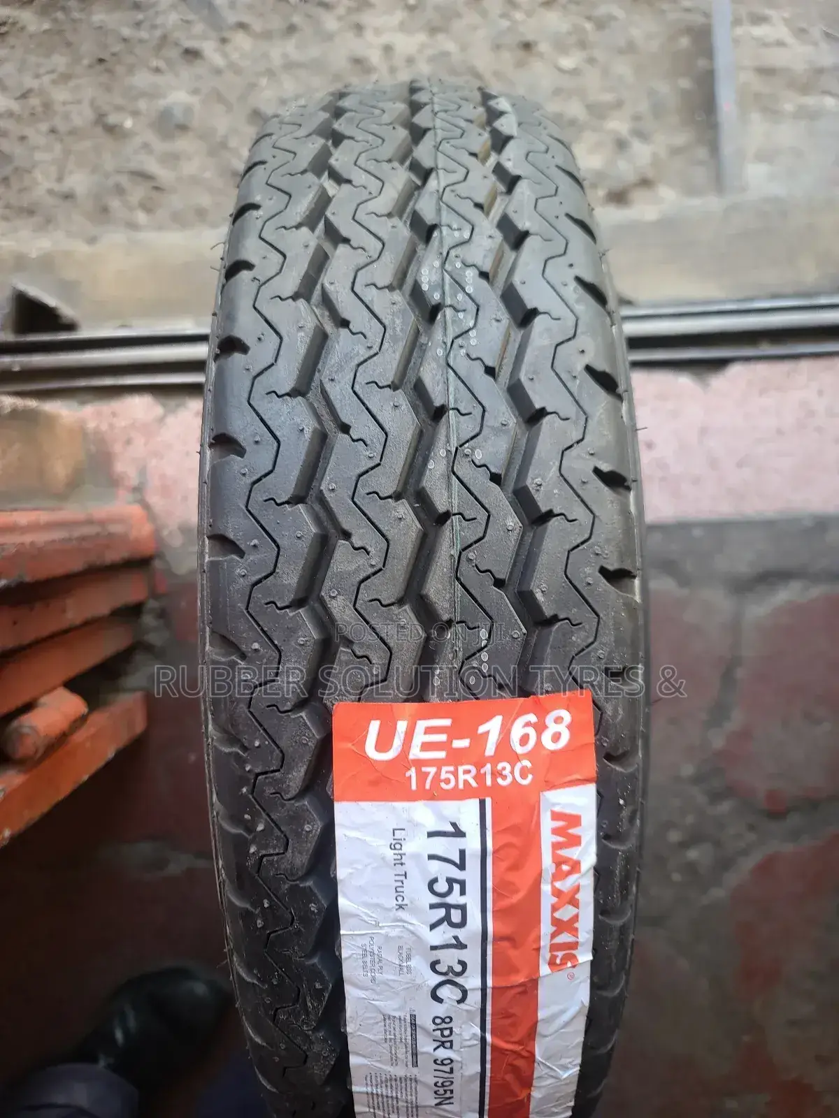 175r13 C Maxxis Tires L/T