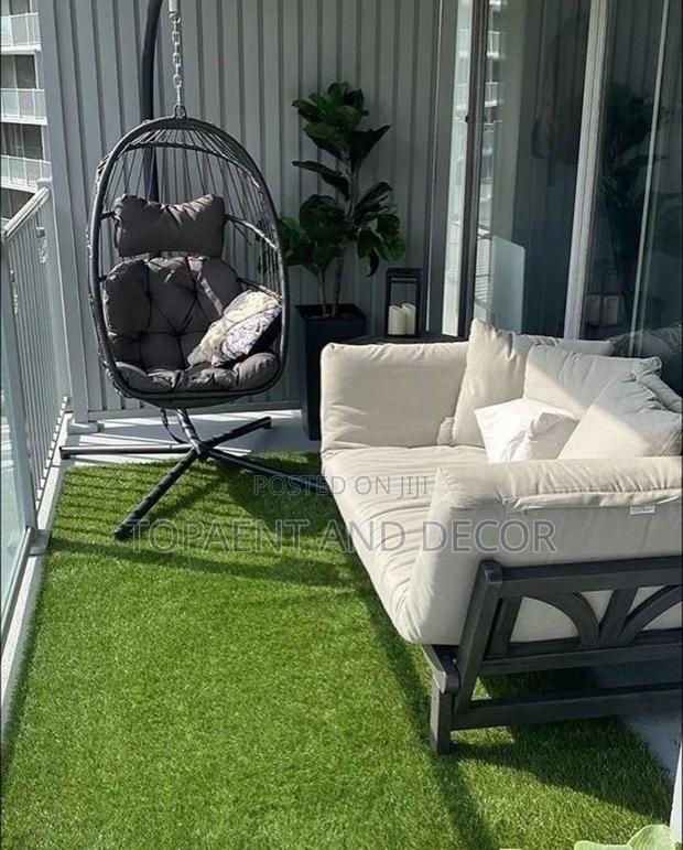 Waterproof Resistant Artificial Grass Carpet for Resting Area