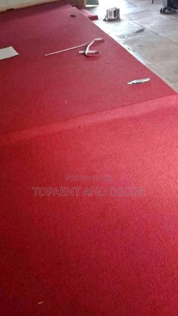 Stain Resistant Fitted Wall to Wall Carpet for Busy Spaces - main view