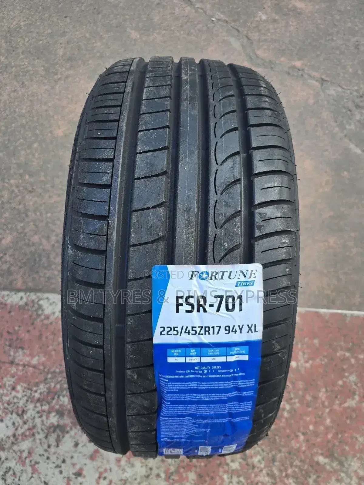 225 /45 R17 Fortune Tyres (Highway)