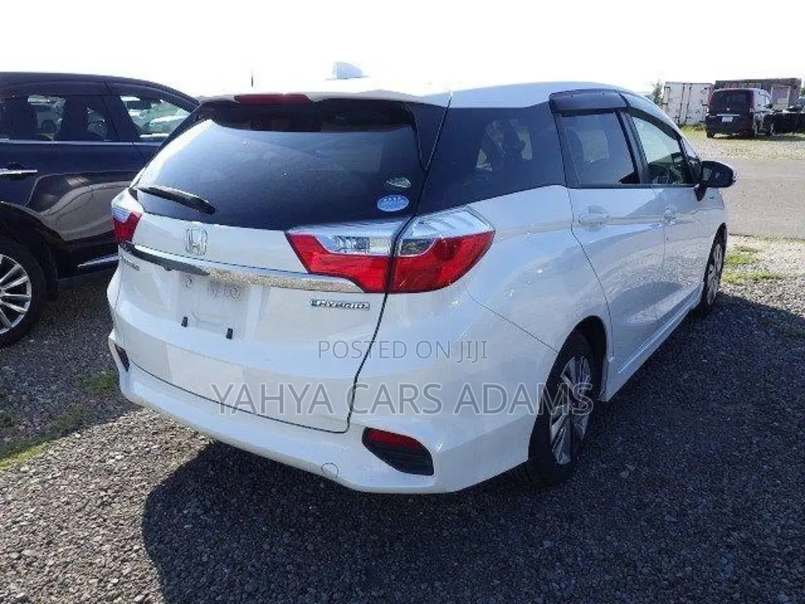 Honda Fit Shuttle 1.5 Hybrid 2WD 2018 White