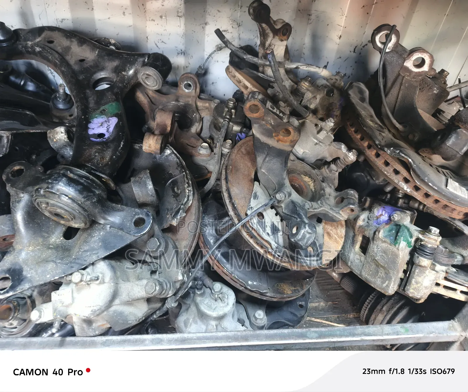 Toyota Voxy Front Hub 5500
