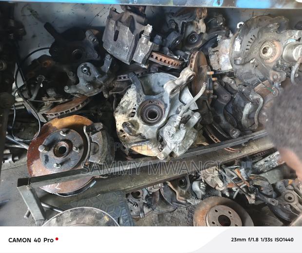 Honda Fit Front Hub 5000 Each - main view