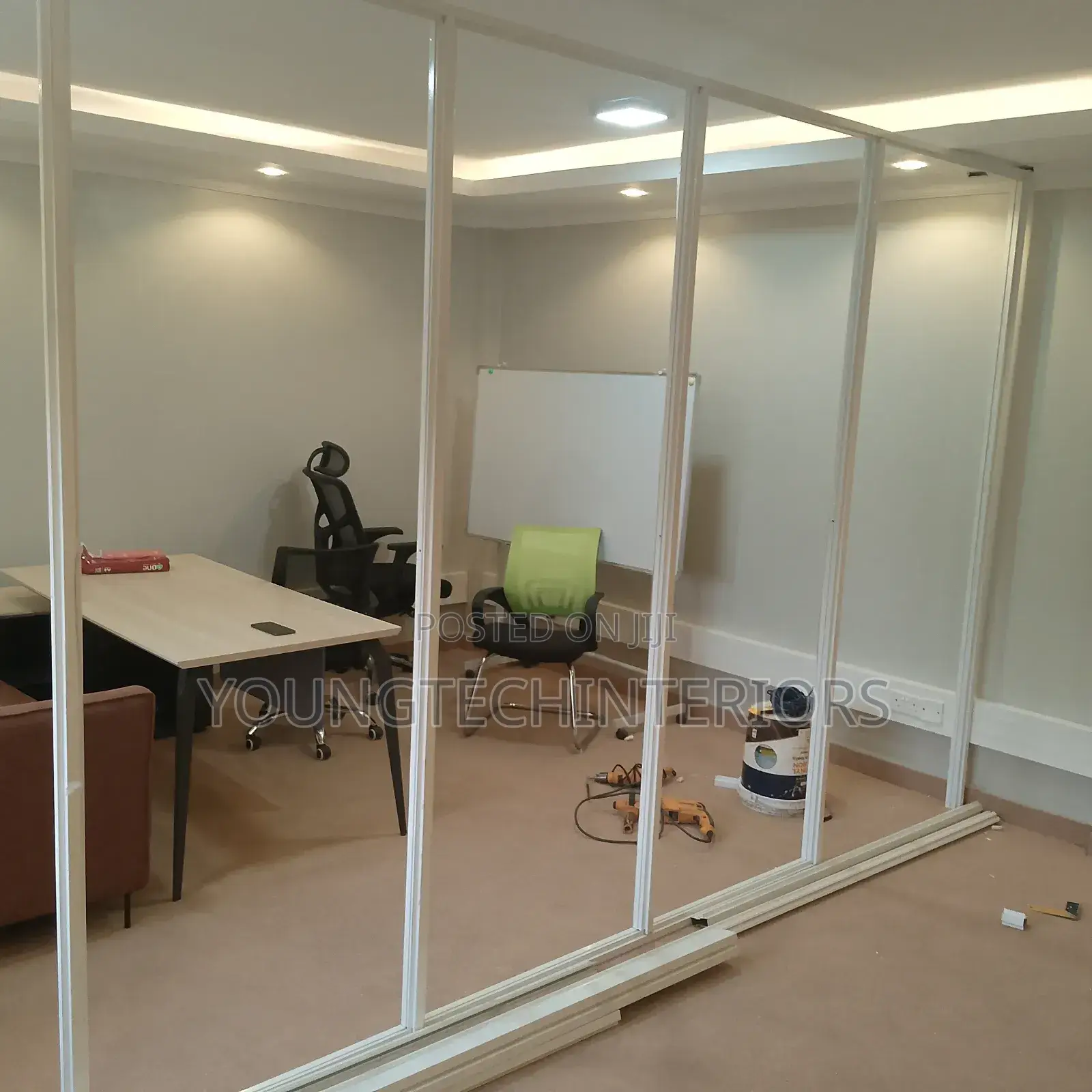 Aliminium Glass/MDF Partition