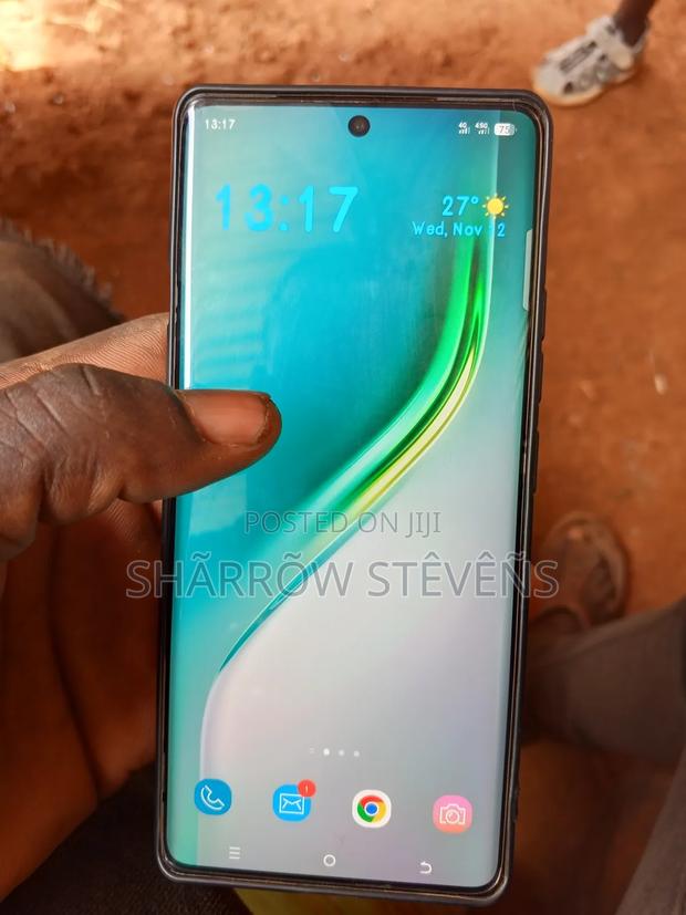 New Tecno Camon 40 Pro 256 GB Gray - thumbnail 4