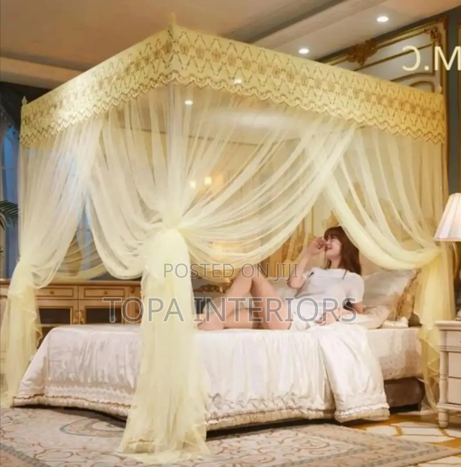 Home Decor Cream Mosquito Nets With Four Stands
