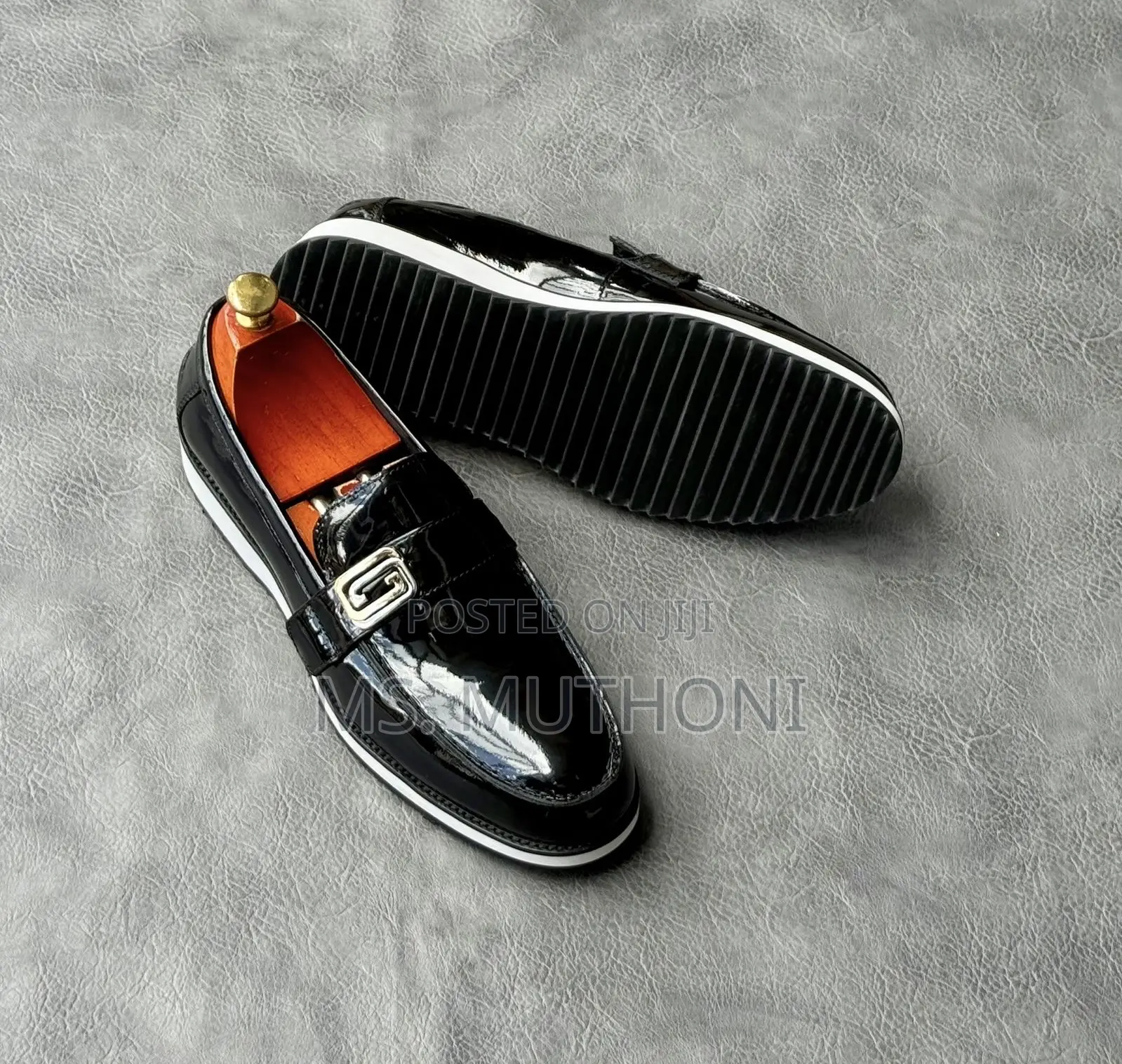Black Patent Leather Double Casual Shoes With a White Rubber Sole