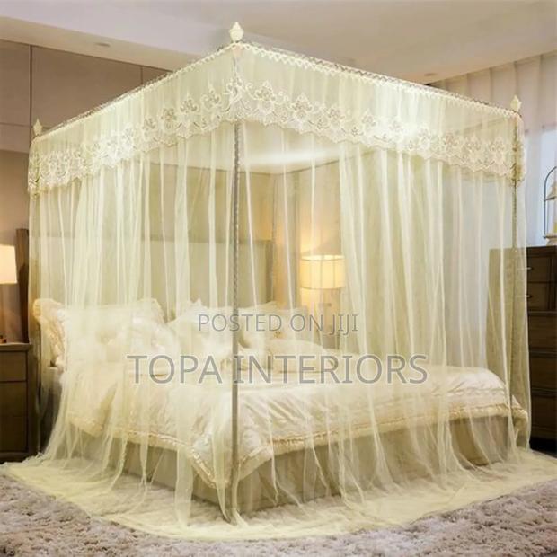 Free Airflow Safety Mosquito Nets With Four Stands