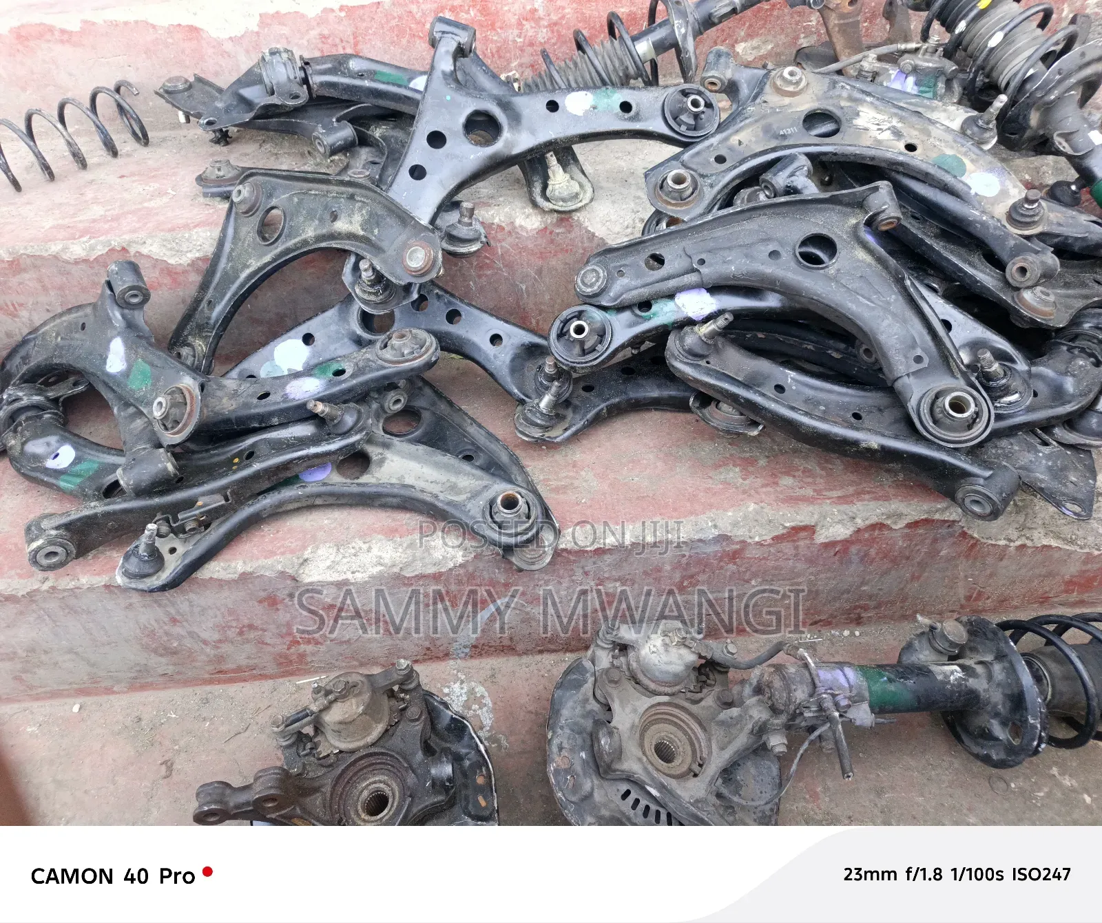Toyota Axio Arm