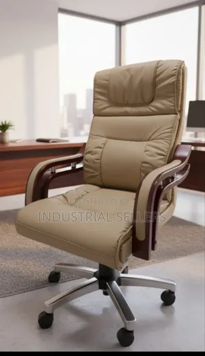 Guaranteed Comfort Premier Leather Chair