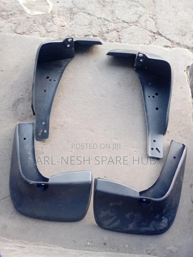 Toyota Probox Mad Guards