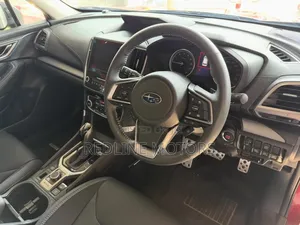 Subaru Forester Premium AWD 2019 Red