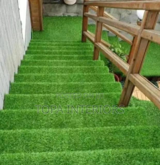 Outdoor Short Grass Durable Artificial Turf Grass Carpets - main view
