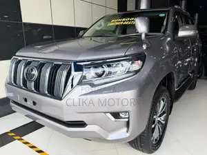 Toyota Land Cruiser Prado 2.7 2019 Gray