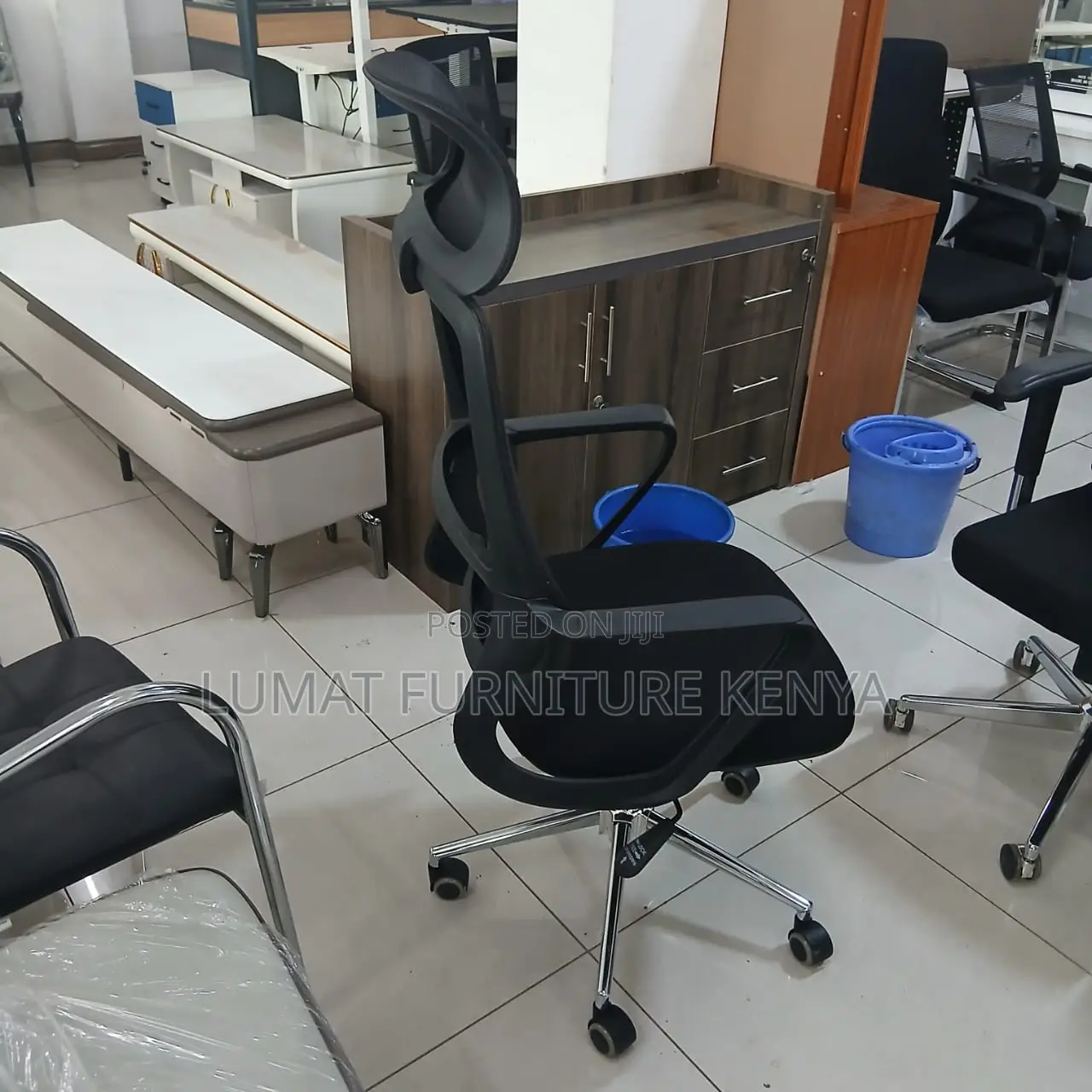 High Back Mesh Ergonomic Office Seat