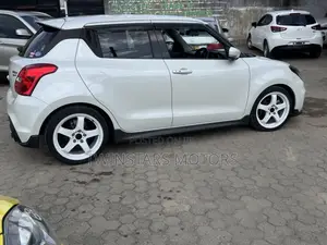 Suzuki Swift RS 2019 White