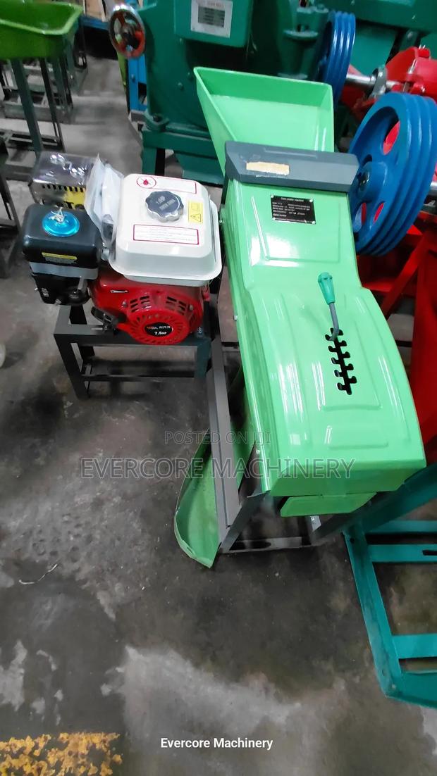 Heavy Duty Maize Sheller Machine With Petrol Engine - thumbnail 3