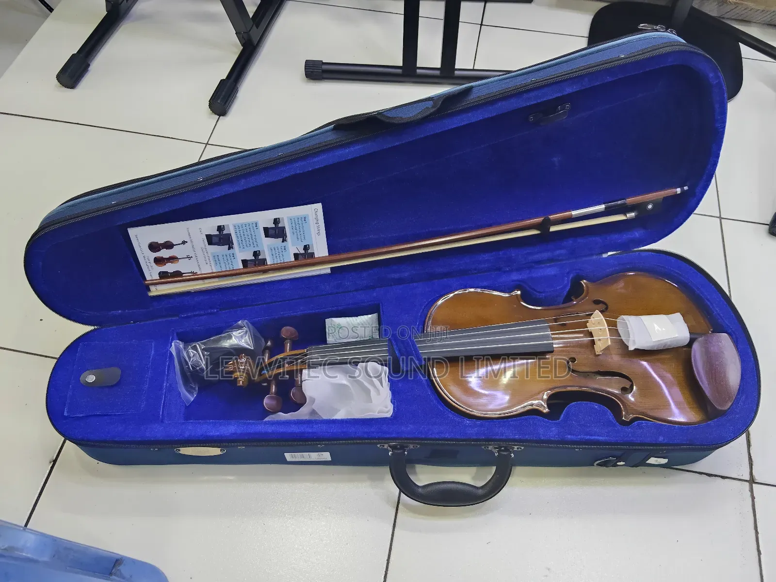 Stentor Full Size Violin
