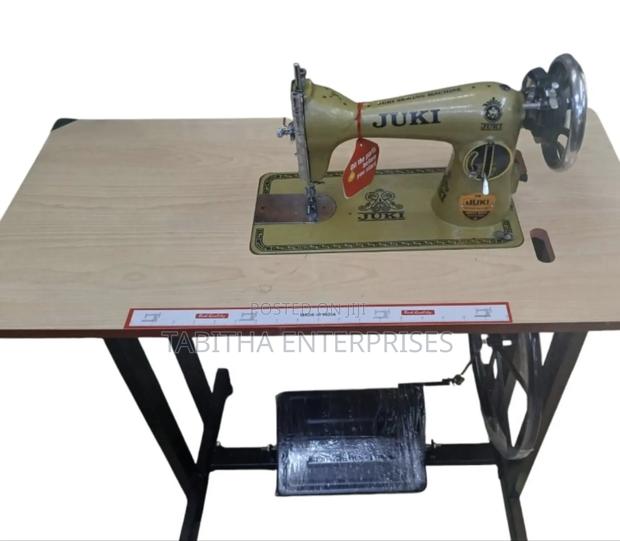 Sewing Machine/Juki Sewing Machine - main view