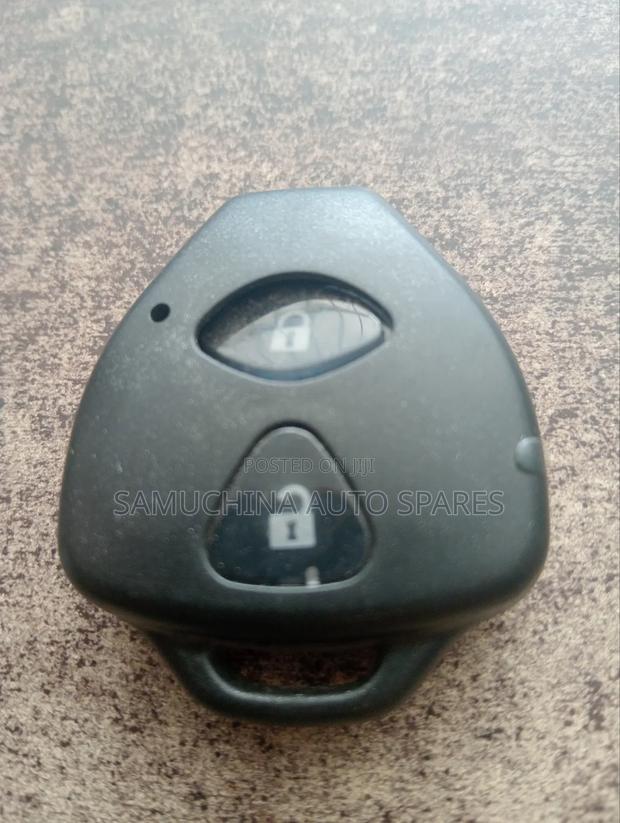 Ignition Remote Key Housing Toyota Belta