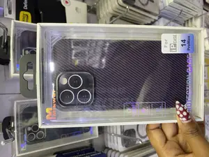 Enohig Aramid Carbon Fiber Case for Apple iPhone 14 Pro Max