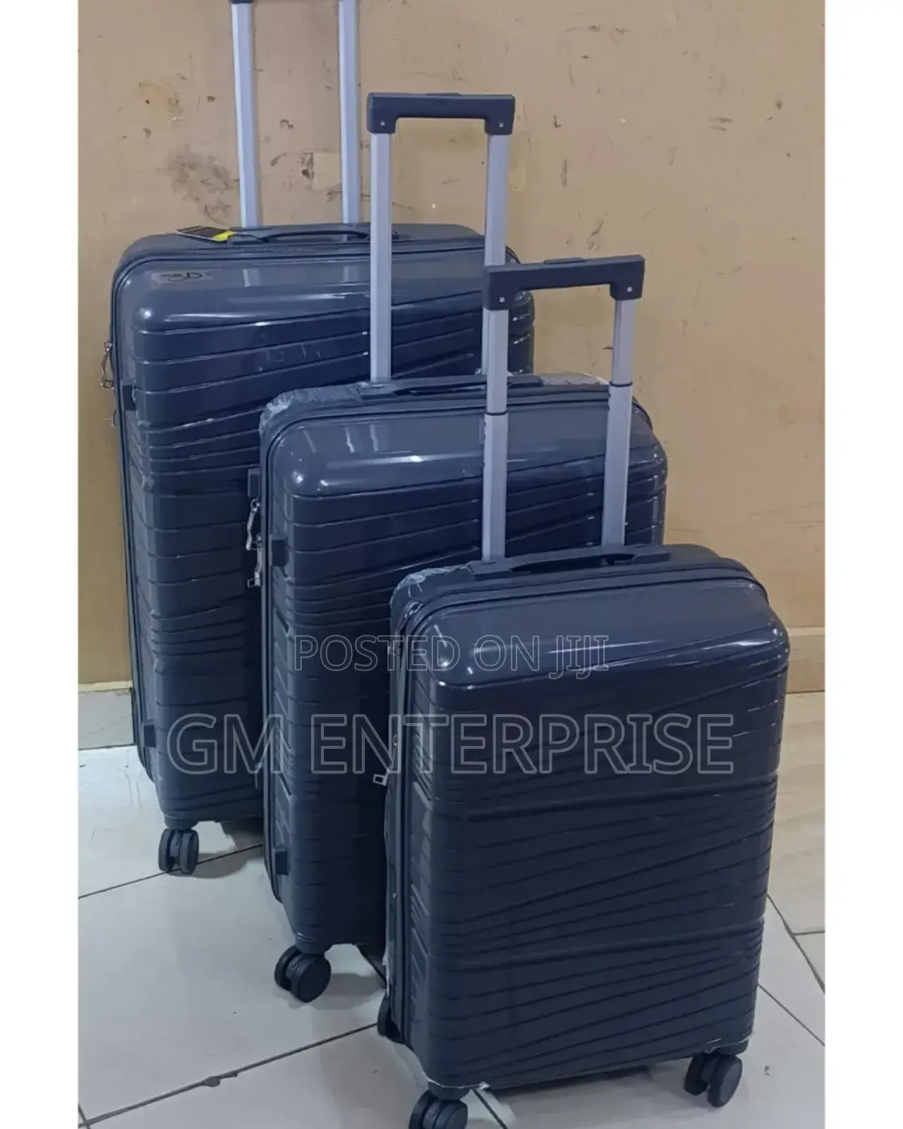 *Unbreakable Double Zip Rubber Suitcase Pp 3-in-1 Suitcase Set*