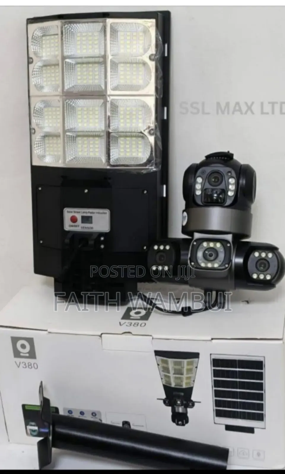 Professional 2 in 1 Solar Street Lights With 4g Triple Lens 360 CCTV