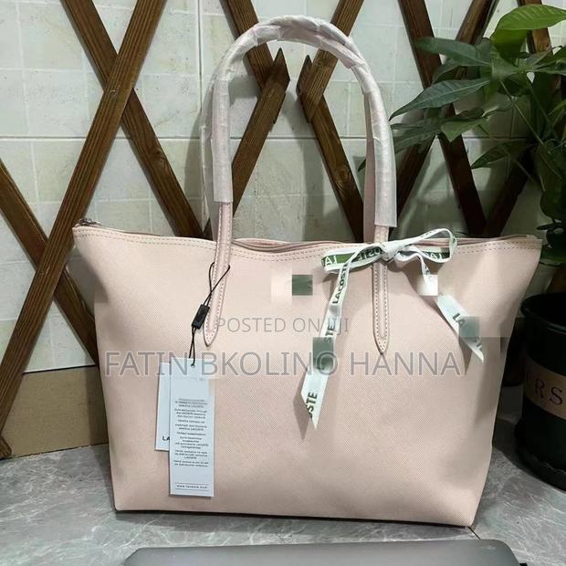 Lacoste Spacious Handbag - thumbnail 2