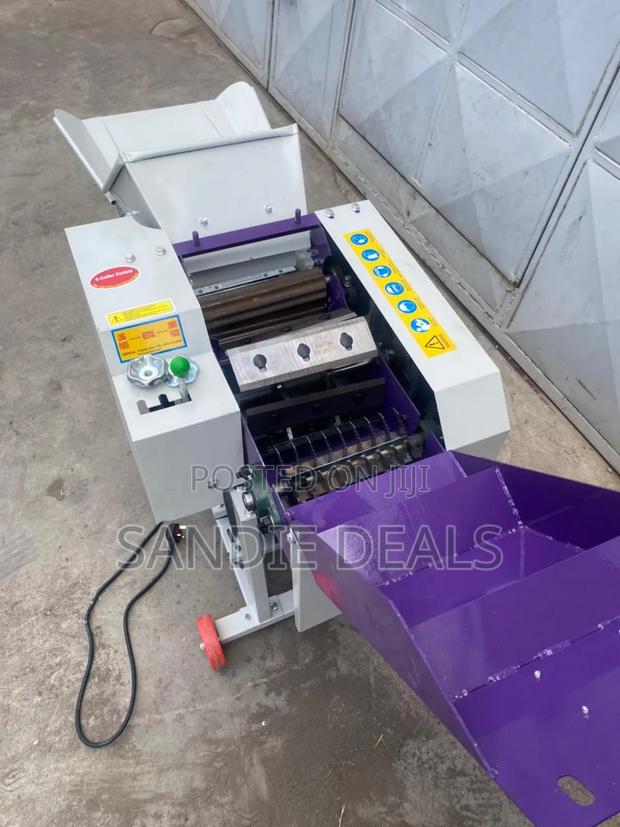 Dry Fodder Chopper Machine - thumbnail 3