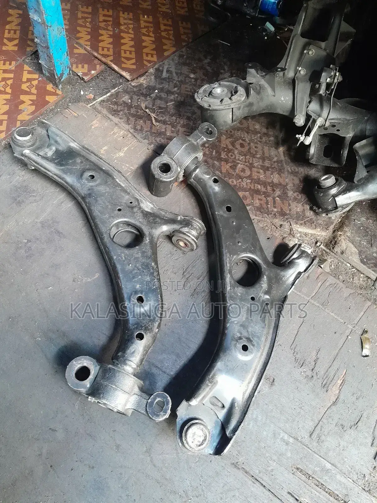 Mazda Cx5/Atenza/Axela  Control Arms