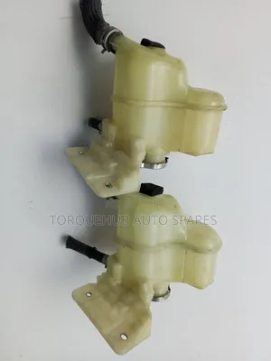 Nissan Note 2018 Coolant Tank
