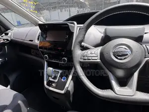 Nissan Serena 2019 Black