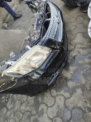 Headlight and Grillie Toyota Corolla Fielder