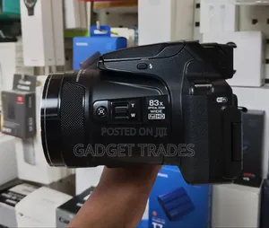 Nikon Coolpix P900 Digital Camera (Supper Clean)