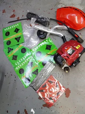 Honda Brush Cutter 4 Stroke With 8 Blades