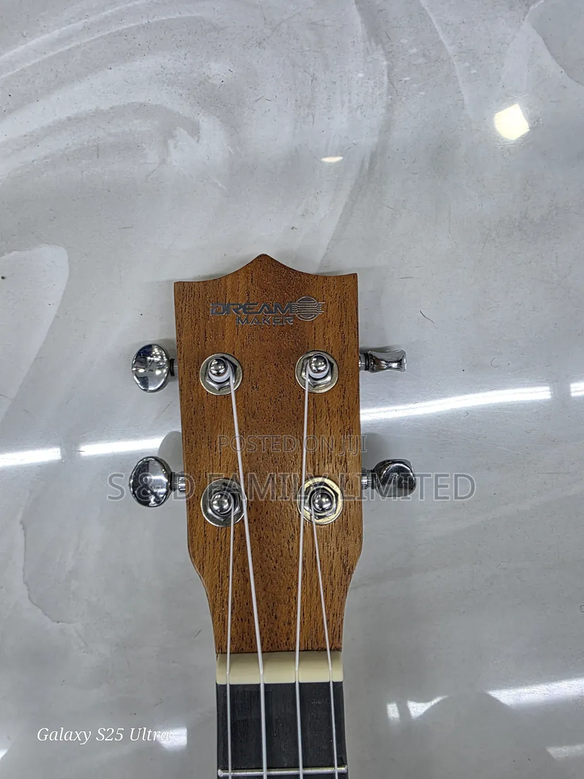 Dream Maker Size 26 Ukulele Uk-26